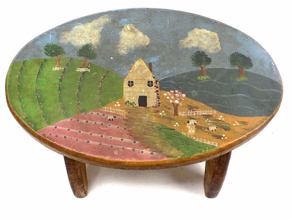 AMERICAN FOLK ART PAINTED PINE STOOL (1 of 3)