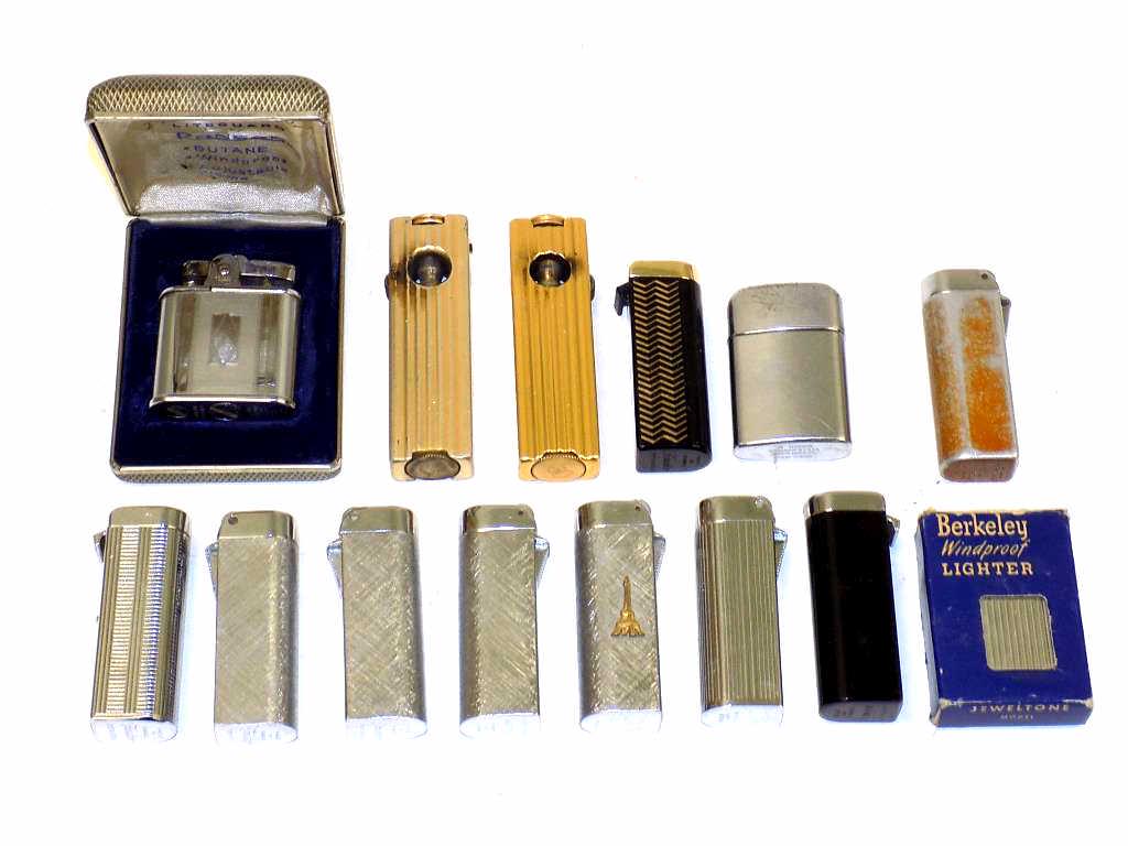 GROUP OF FEUDOR RONSON LIGHTERS (1 of 2)