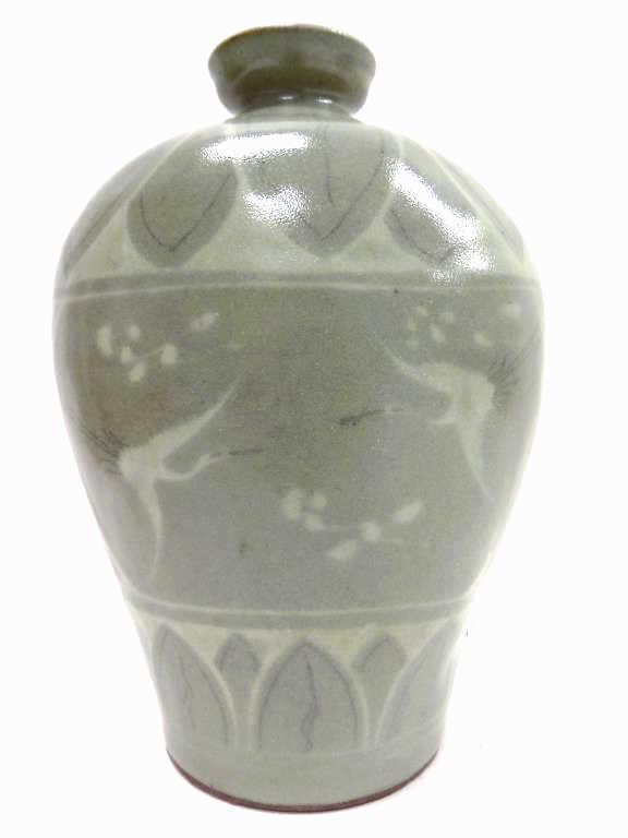KOREAN CHOSEN DYNASTY CELADON VASE: 18th / 19th Century Korean Choson Dynasty Celadon Vase. Depicting Flying Cranes with Upper and Lower Lotus Decoration. Height 6.50" x Width 4.50".