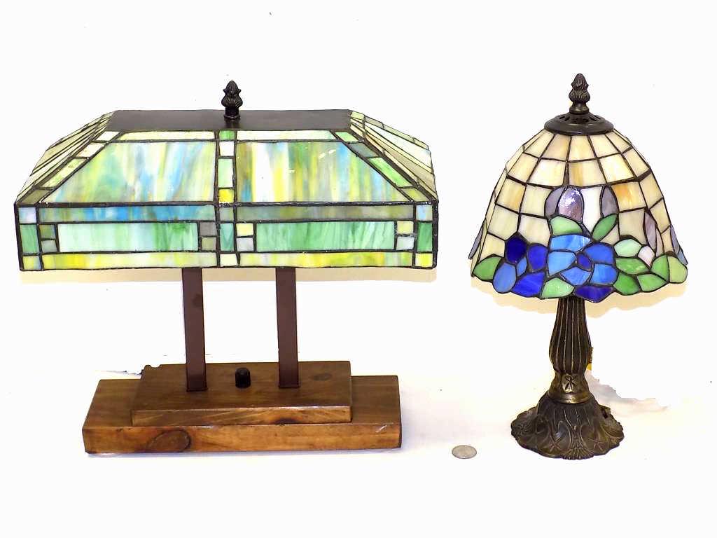 TIFFANY STYLE MISSION LAMP & BOUDOIR LAMP: Tiffany Style Leaded Glass Lamps Lot Including: Arts & Crafts Mission Style Desk Lamp along with a Floral Boudoir Lamp (small intact line in 1 piece) 13" x 14.50" and 14.50" Working order.