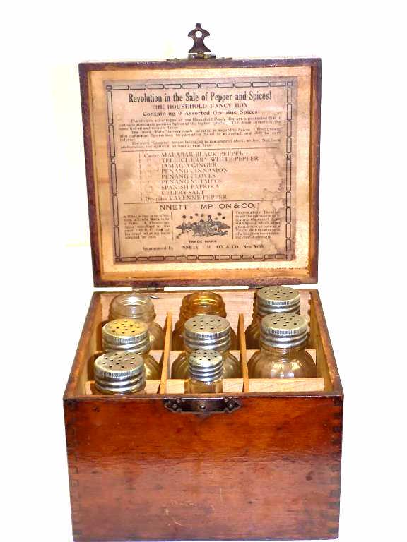 PRIMITIVE COUNTRY SPICE BOX & ACME EGG SCALE: Primitive Bennett Simpson & Co. Mahogany Wood Spice Box with Shakers, Along with a 1924 Acme Egg Grading Scale in Aluminum. Box 5" x 7" x 7"