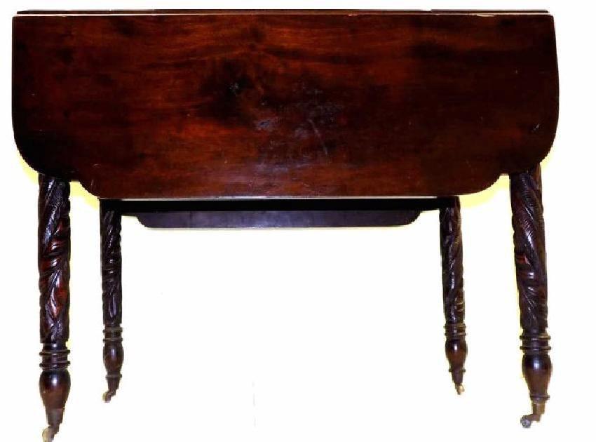 EARLY AMERICAN FEDERAL MAHOGANY ACANTHUS TABLE (1 of 3)