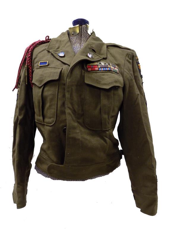 WORLD WAR II U.S. AIR FORCE AIRBORNE HERO JACKET (1 of 7)