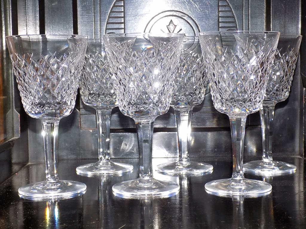WATERFORD CRYSTAL WINE GLASS SET: Waterford Crystal Set of 6 Wine Glasses. Height 6"