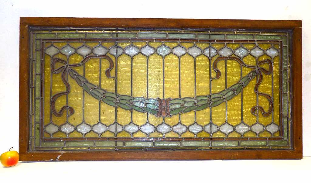 CLASSIC TIFFANY STYLE LEADED GLASS WINDOW (1 of 5)