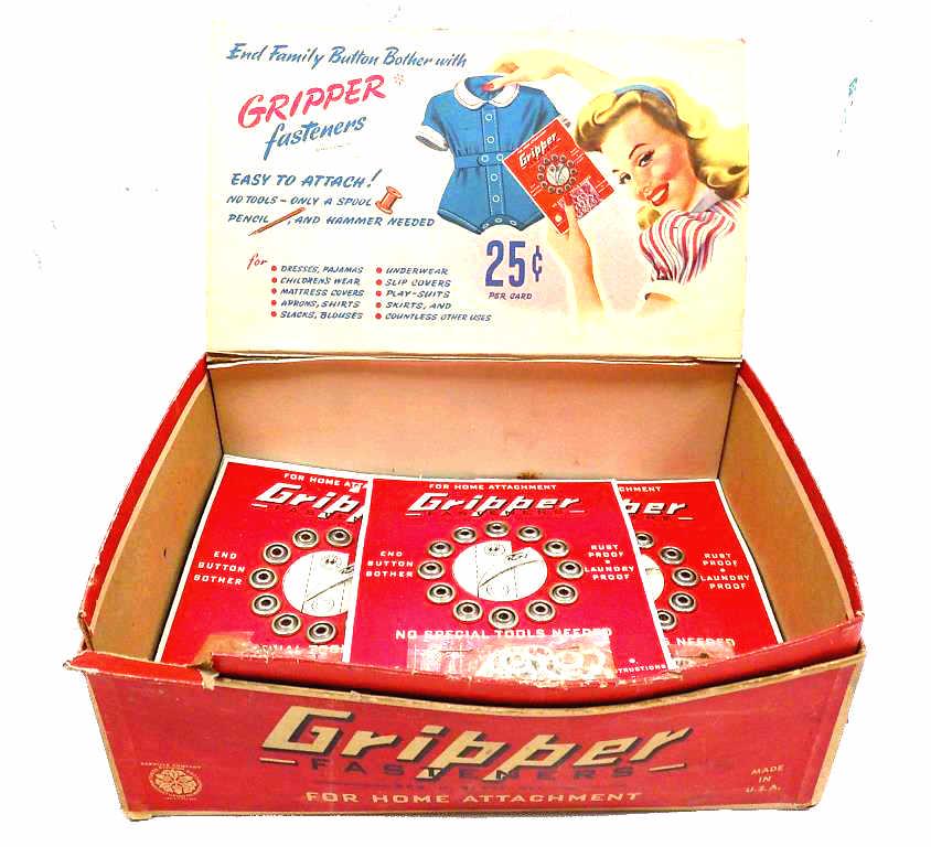 1946 GRIPPER FASTENERS ADVERTISING DISPLAY BOX (1 of 3)