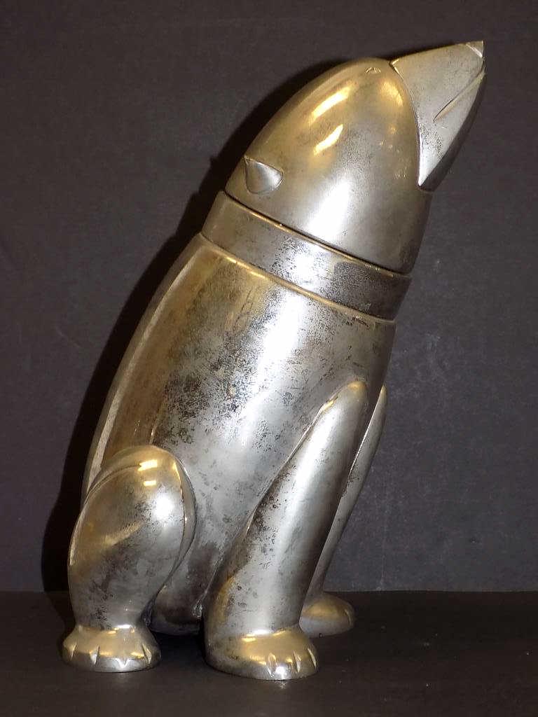 MODERNIST POLAR BEAR COCKTAIL SHAKER (1 of 4)