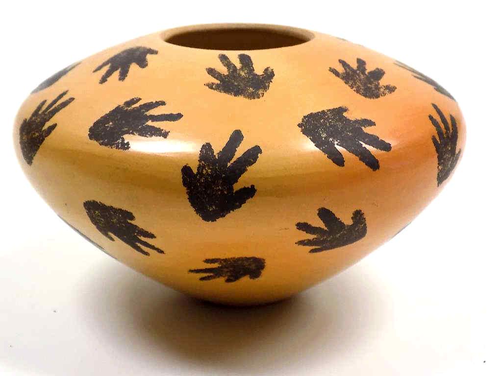 GARRETT MAHO - HOPI INDIAN POTTERY BOWL: Garrett Maho - Native American Hopi Indian Pottery Bowl. Decorated with Feather Designs. Signed Base. Height 2.50" x Diameter 4"