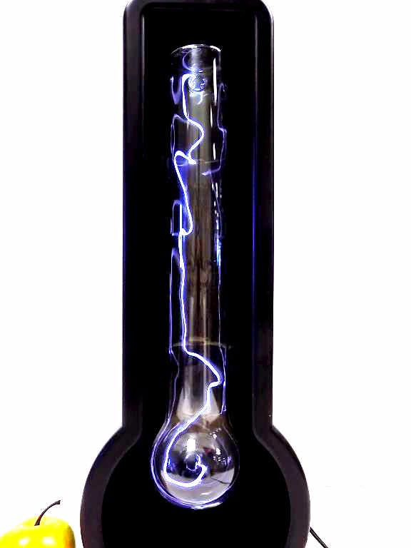 MODERN LIGHTNING ELECTRIC LAMP (1 of 3)