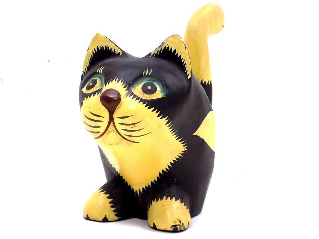 AMERICAN FOLK ART CARVED WOODEN CAT (1 of 4)