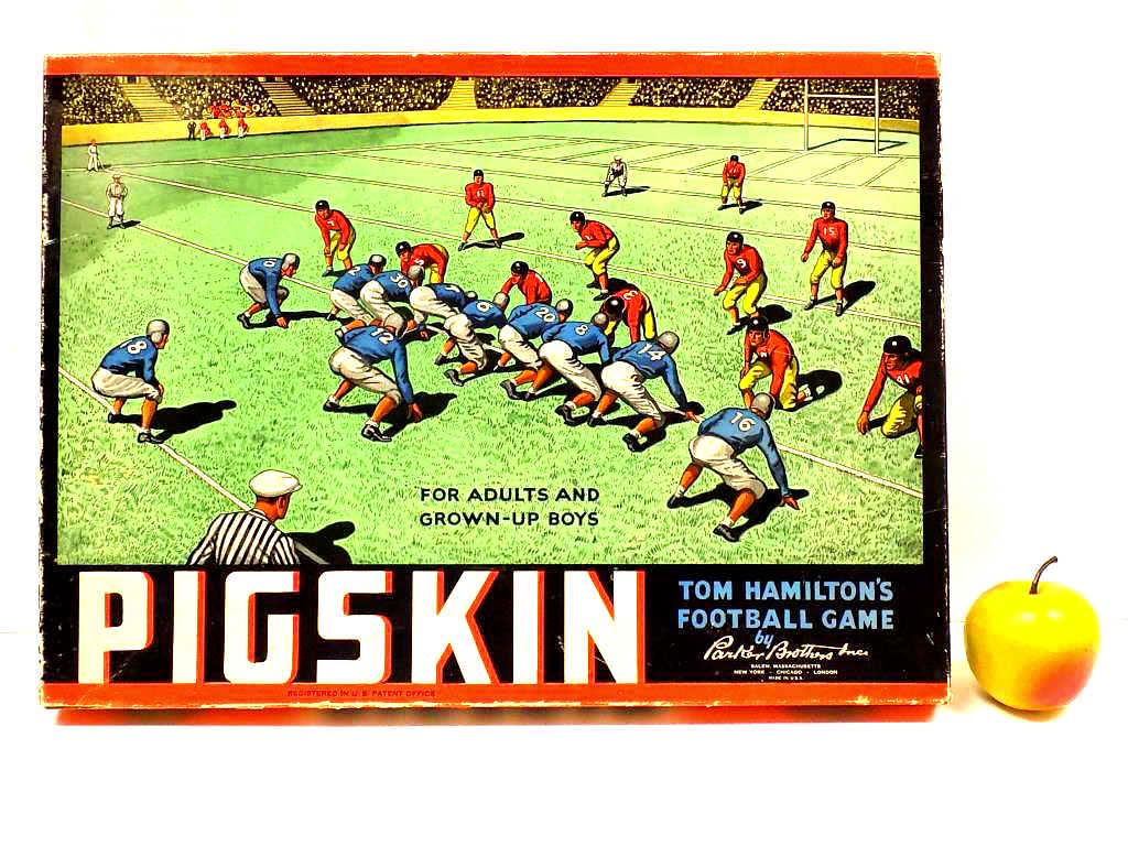 PARKER BROS 1946 PIGSKIN FOOTBALL TOY BOARD GAME (1 of 3)