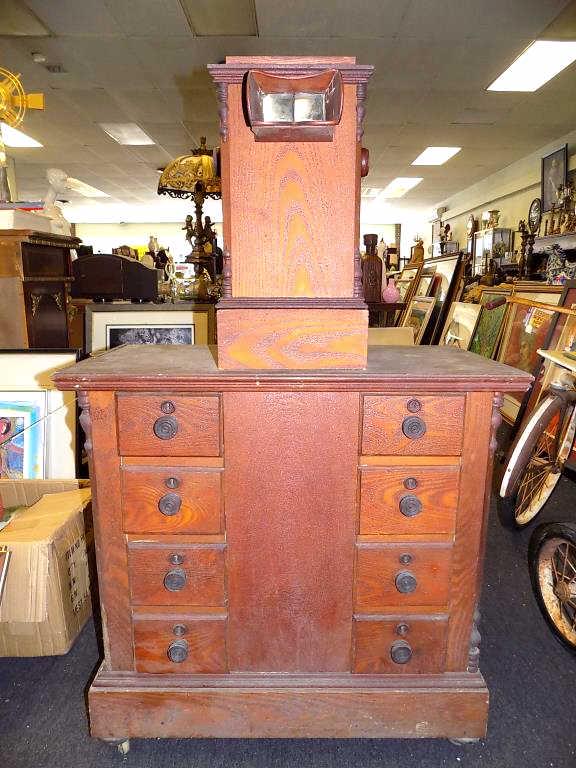 VICTORIAN OAK STEREO VIEWER CABINET (1 of 1)
