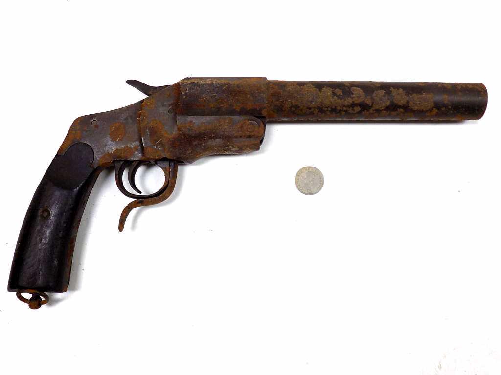 GERMAN WORLD WAR I NAZI MILITARY FLARE GUN: German World War I Nazi Military Flare Gun. Stamped 1139 B&E (Partially Visible). Patinized Wooden Handle. Working Order. As found condition, rusty