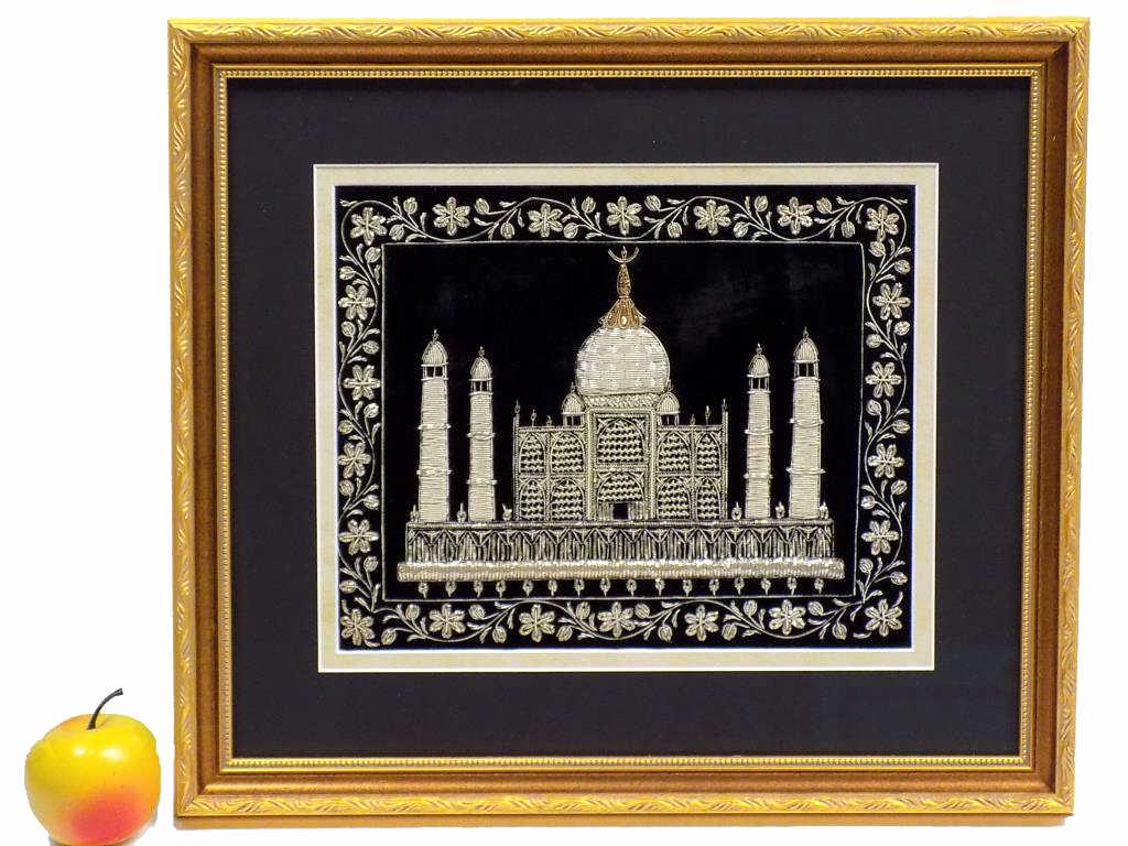 GOLD TAJ MAHAL ARCHITECTURAL VELVET EMBROIDERY (1 of 5)