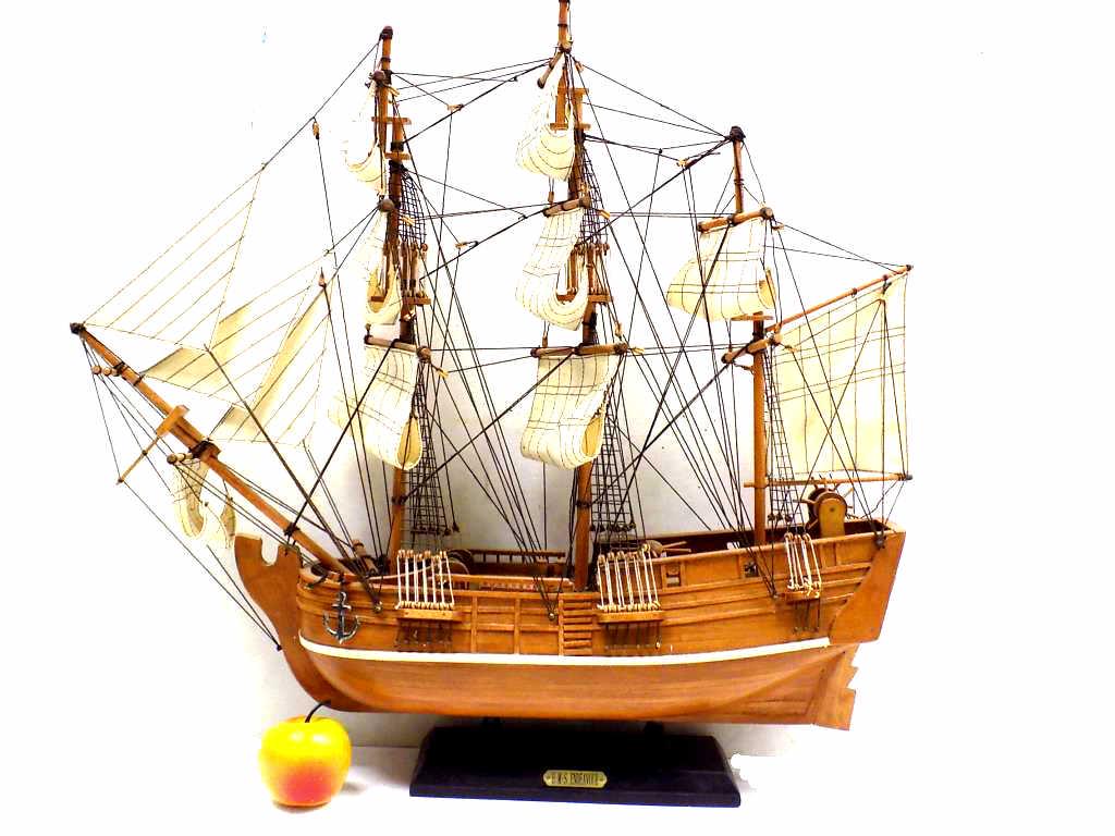 H.M.S. ENDEAVOUR WOODEN SHIP MODEL: Vintage H.M.S. Endeavour Wooden Ship Model. Large with Great Detail. Height 24" x Length 26"