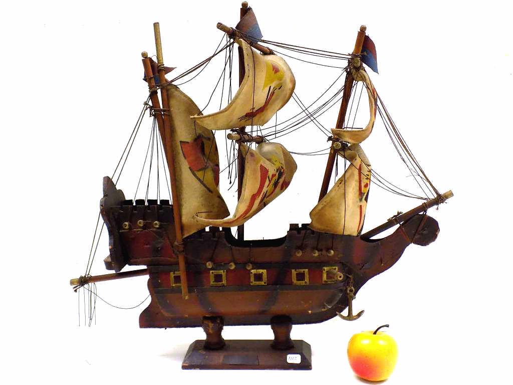 VINTAGE WOODEN GALLEON SHIP MODEL: Vintage Wooden Galleon Ship Model. Painted Sails. Height 20" x Length 22"