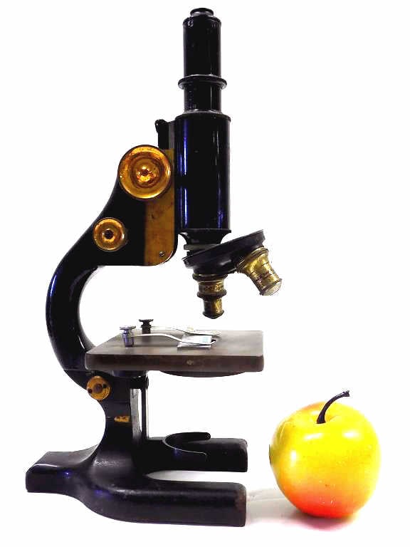 SPENCER BUFFALO SCIENTIFIC MICROSCOPE: Antique Spencer Buffalo Scientific Microscope. Model 56791. 4 x 16 Bausch & Lomb Lenses. Black Steel Body with Gilt Knobs. Height 13". Lower Mirror Absent.