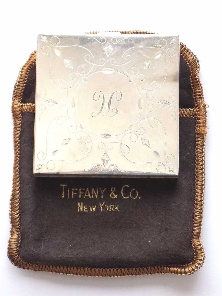 TIFFANY & CO STERLING SILVER COMPACT (1 of 4)