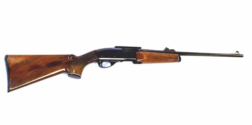 REMINGTON GAME MASTER MODEL 760 270 CALIBER RIFLE: Vintage Remington Game Master Model 760 .270 Caliber Rifle. Old Western Wooden Stock and Checkered Grip. Serial B7158194. Total Length 42" NICS check required. FFL transfer if shipping.