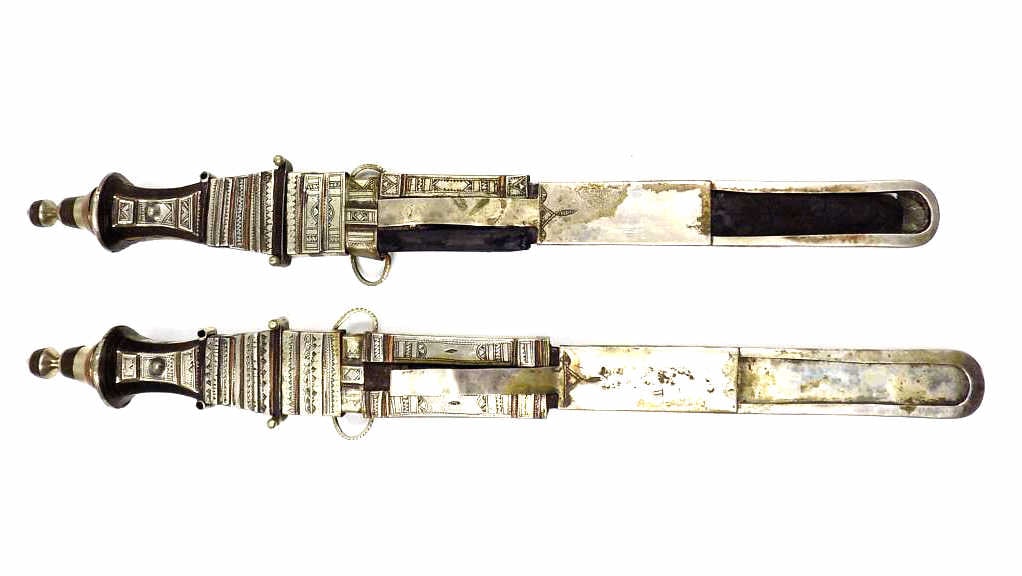 EARLY EGYPTIAN MOROCCAN OR PERSIAN PAIR OF KNIVES (1 of 6)