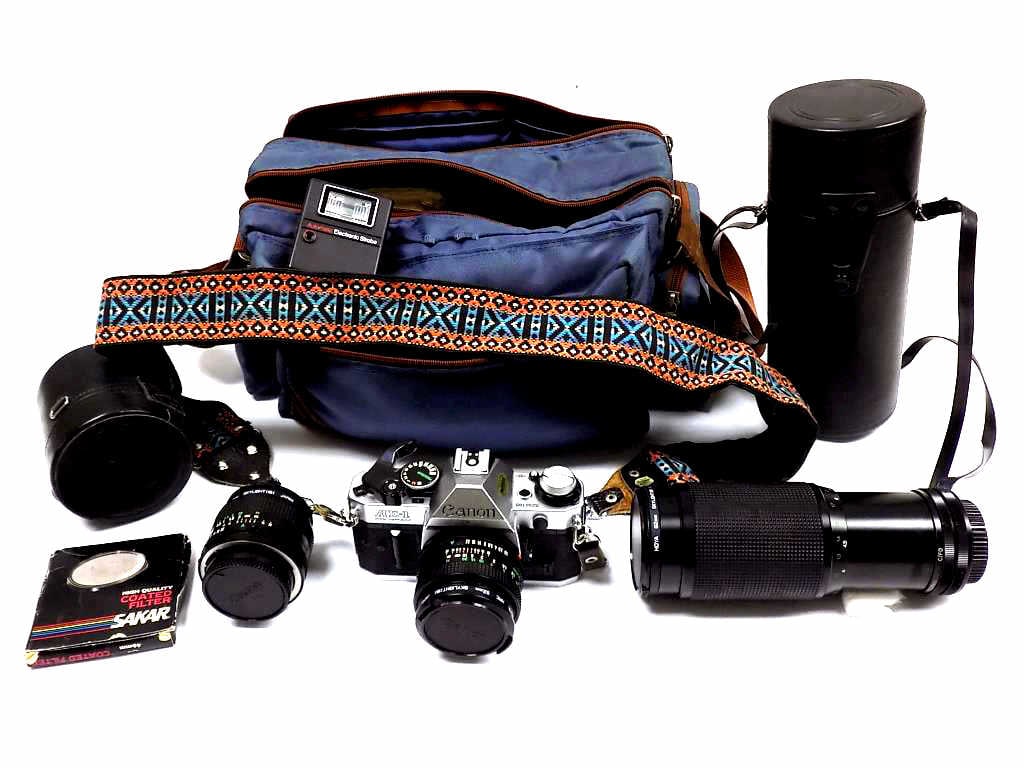 VINTAGE CANON AE 1 PROGRAM CAMERA W/ LENSES (1 of 4)