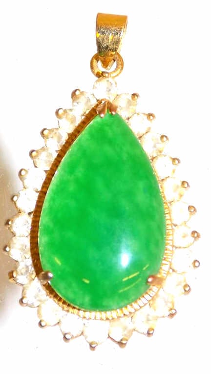 CHINESE GOLD VERMEIL JADE & CRYSTAL PENDANT (1 of 2)