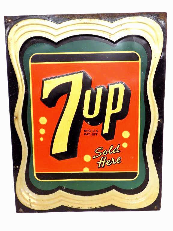 1946 7UP SOLD HERE METAL ADVERTISING SIGN (1 of 4)