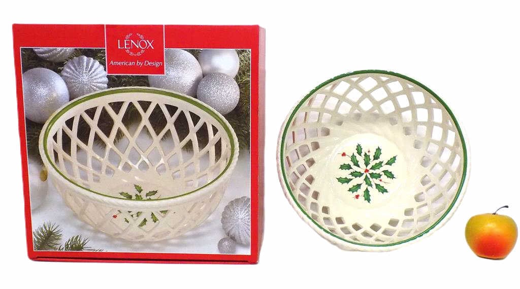LENOX RETICULATED HOLIDAY BREAD BASKET: Lenox Porcelain Holiday Bread Basket. Decorated with Mulberry Design. New in Box.