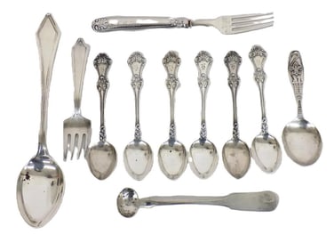 ASSORTED STERLING SILVER FLATWARE ITEMS