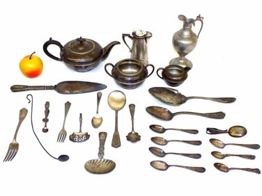 FANCY ANTIQUE SILVER ITEMS GROUP