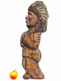 AMERICAN FOLK ART INDIAN CHIEF WOODEN CARVING