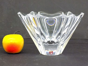 MODERNIST ORREFORS SWEDEN CRYSTAL GLASS BOWL