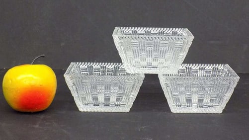 TIFFANY & CO. CRYSTAL GLASS BASKETS SET
