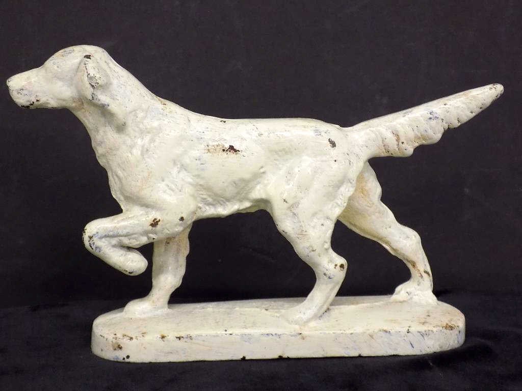 HUBLEY CAST IRON IRISH SETTER DOG DOOR STOP: Rare 1950's Hubley Cast Iron Irish Setter Dog Door Stop in Old White Paint. Height 4.50" x Length 7.50"