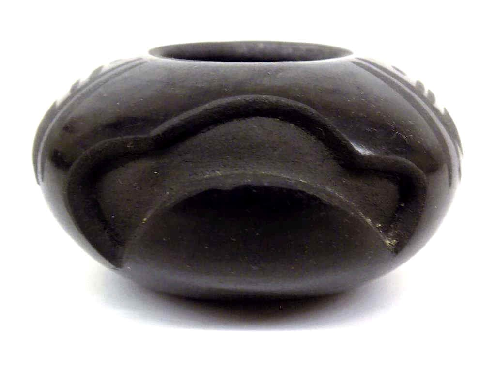 BIRDELL AMERICAN INDIAN PUEBLO EAGLE POTTERY BOWL (1 of 3)