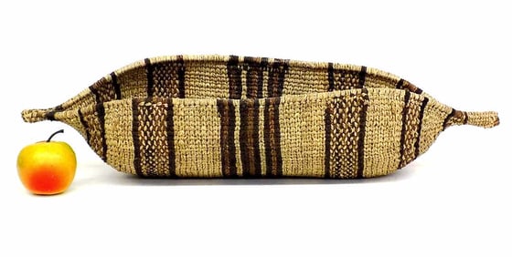 PAPUA NEW GUINEA WOVEN BASKET