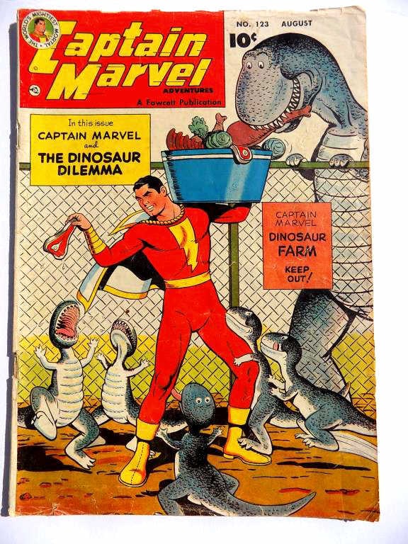 GOLDEN AGE CAPTAIN MARVEL No 123 COMIC BOOK (1 of 2)