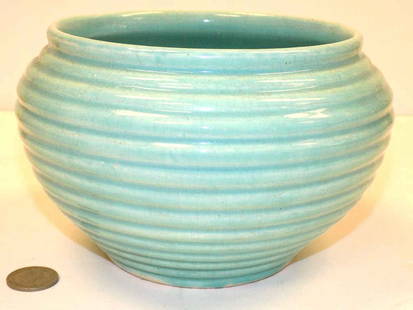 MIDCENTURY MODERN BLUE RIBBED BOWL: Circa 1960's 70's Midcentury Modern Turquoise Blue Ribbed Ceramic Pottery Bowl. Height 4.50" x Length 7".