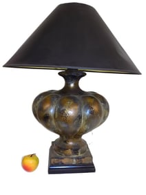 MIDCENTURY MODERN BULBOUS TABLE LAMP