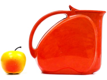 MIDCENTURY MODERN PLASTIC PITCHER