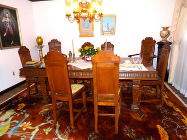 EXCEPTIONAL RENAISSANCE REVIVAL TABLE & 8 CHAIR SET
