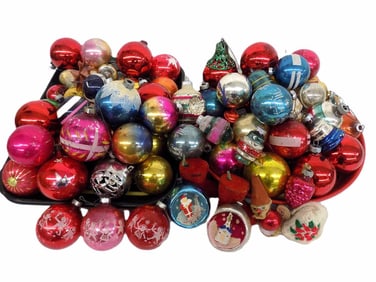 COLLECTION OF 87 VINTAGE CHRISTMAS ORNAMENTS
