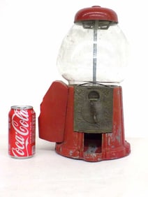 CAST METAL GUMBALL COIN OP VENDING MACHINE