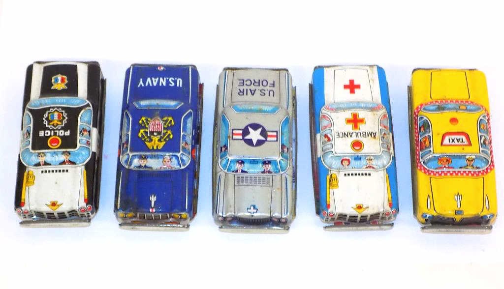 VINTAGE 1950'S TIN TOY FRICTION CARS SET: Vintage 1950's TN Co Japanese Tin Toy Friction Cars Set. Includes Police Car, U.S. Navy, U.S. Air Force, Ambulance and Taxi. 5 Cars Each 3.50" x 1.50" x 1" 1 lb total weight. Working order