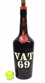 GIANT VAT 69 SCOTCH WHISKY ADVERTISING BOTTLE LAMP