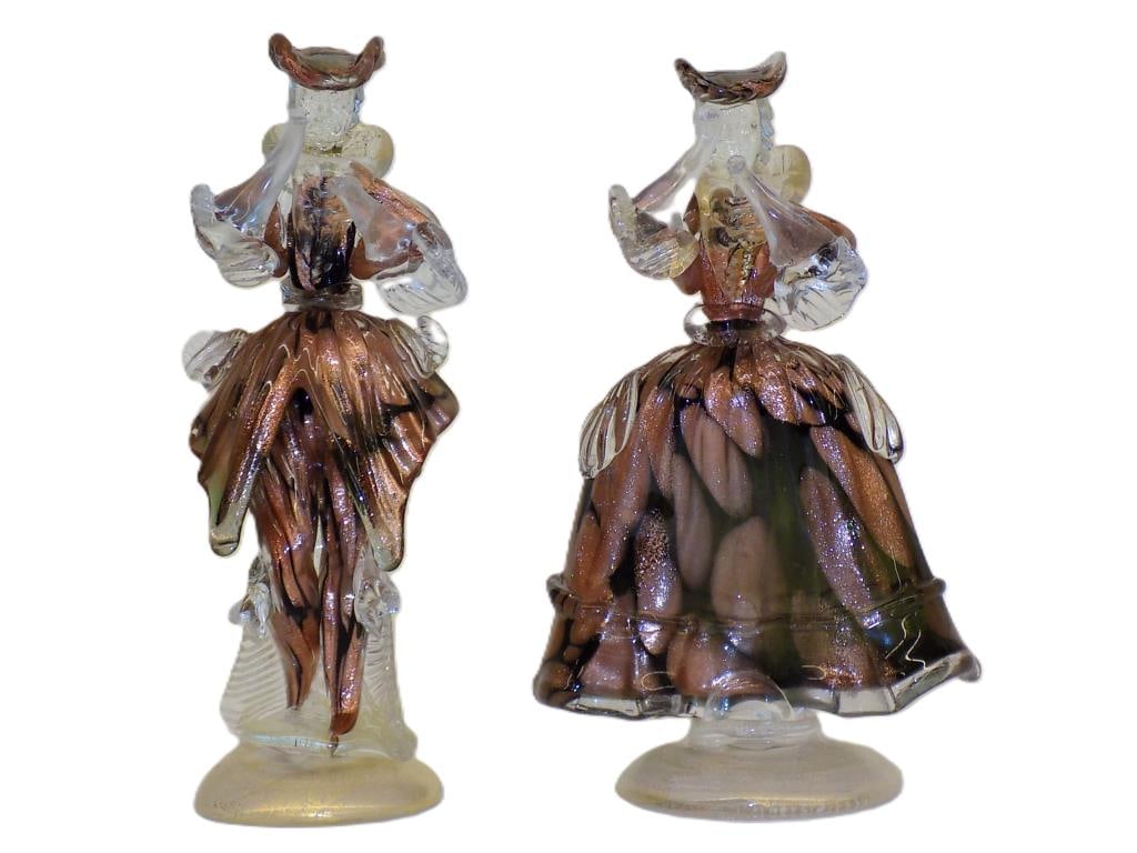 MURANO GOLDONI COUPLE VENETIAN GLASS FIGURINES: Murano Goldini Couple Venetian Glass Figurines. Victorian Gentleman and Lady with Gold and Copper Flakes. Height 8" x 3" x 5" 2 lbs Great condition