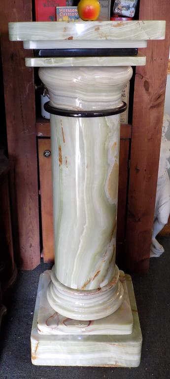 MONUMENTAL MUSEUM QUALITY ONYX PEDESTAL 51" (1 of 8)