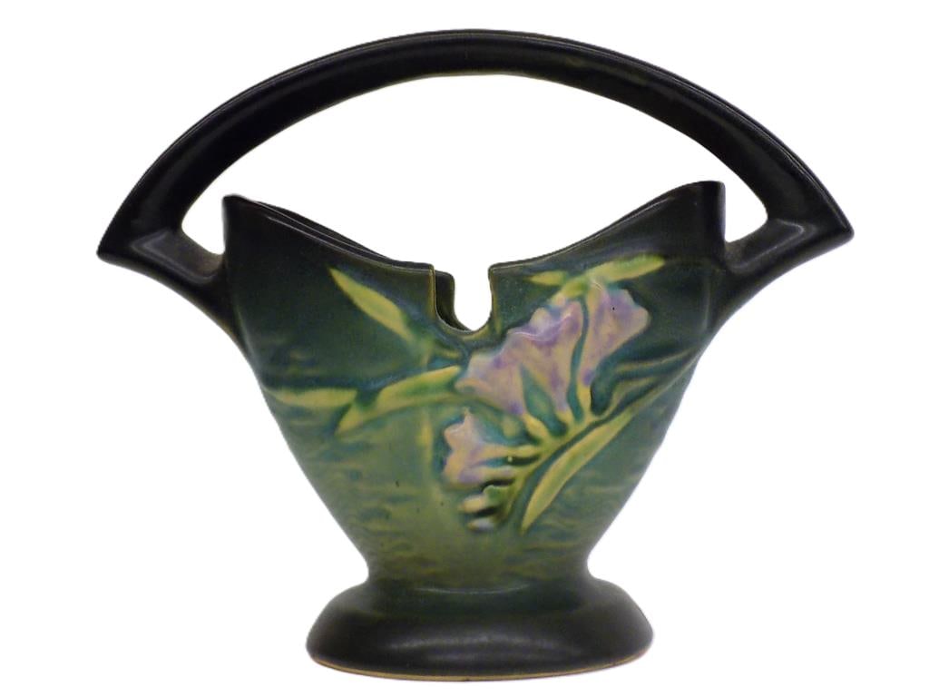 ROSEVILLE FREESIA POTTERY BASKET #390-7 (1 of 3)