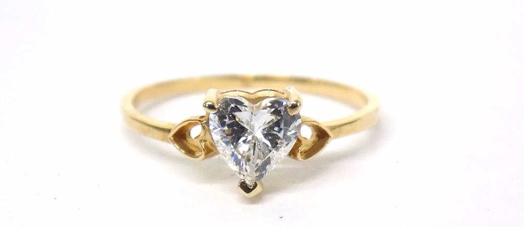 LOVELY SOLID 10K ROSE GOLD HEART RING: Lovely 10K Rose Gold Ring. Heart Cut White Stone with Open Heart Setting. Size 6 1/2