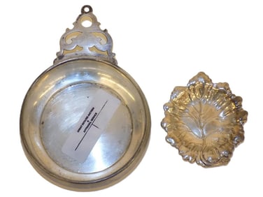 WALLACE STERLING SILVER PORRINGER W/ LEAF TRAY